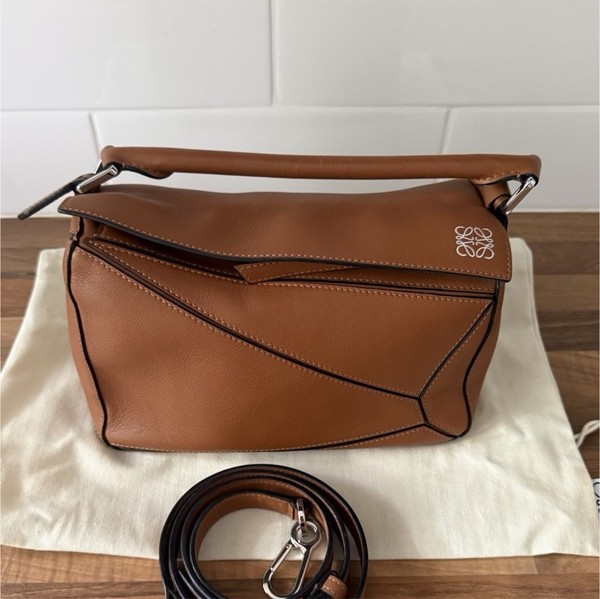 Loewe Medium Puzzle Leather Shoulder Bag in Soft Calfskin
