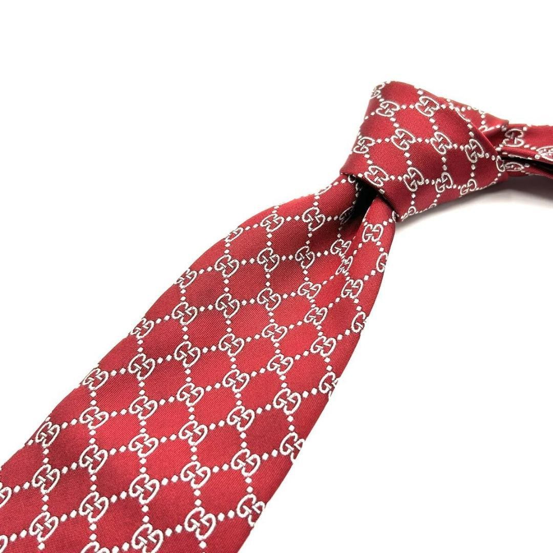 Excellent Condition Gucci GG Bee Pattern Tie with… - image 8