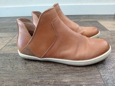 Women's Taos Unity slip-on ankle boots brown leather sz. 8.5