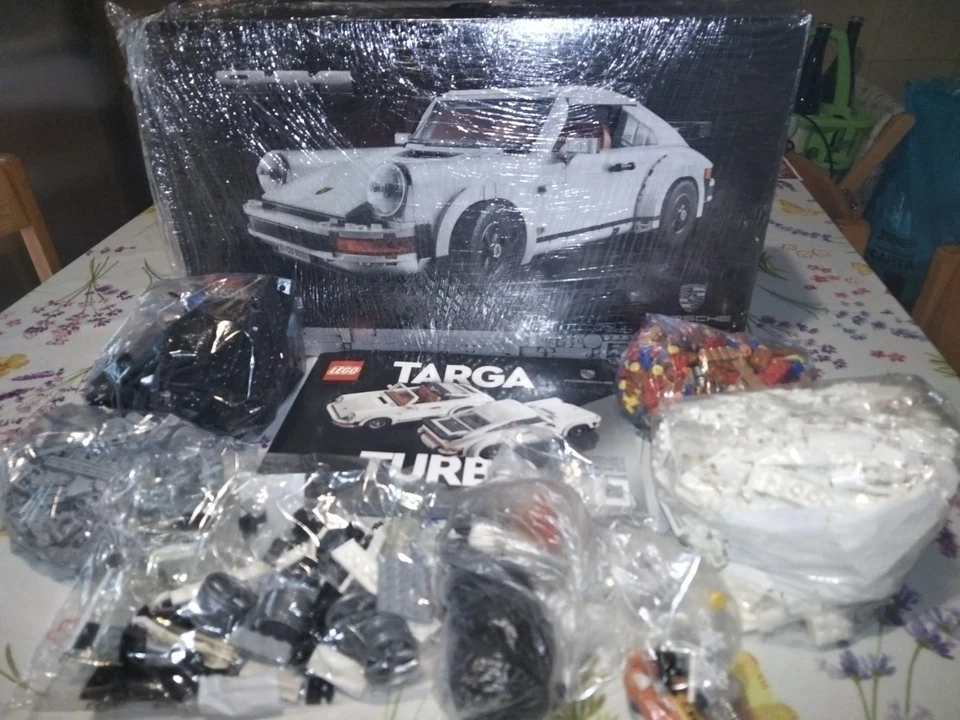 LEGO Icons 10295 Porsche 911 Turbo & 911 Targa