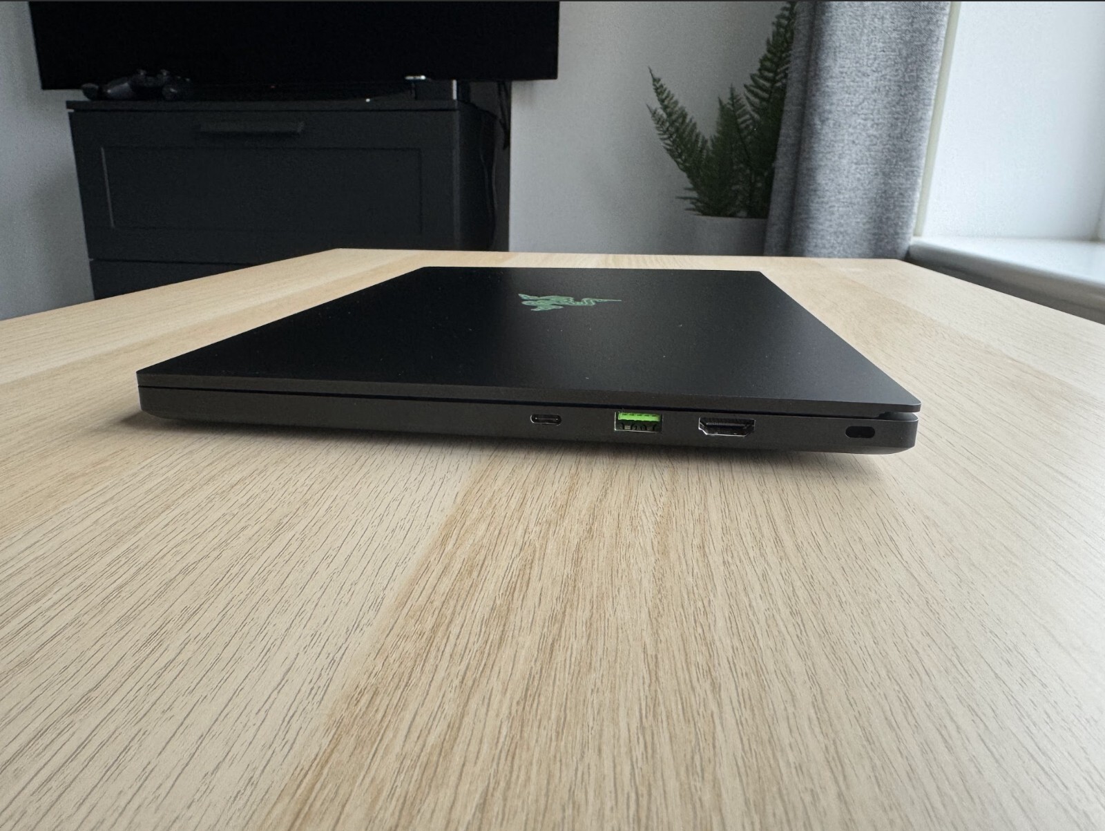 Razer Blade 14 Ryzen 9 5900HX 16GB 1TB RTX 3070 14" QHD 165 Win11