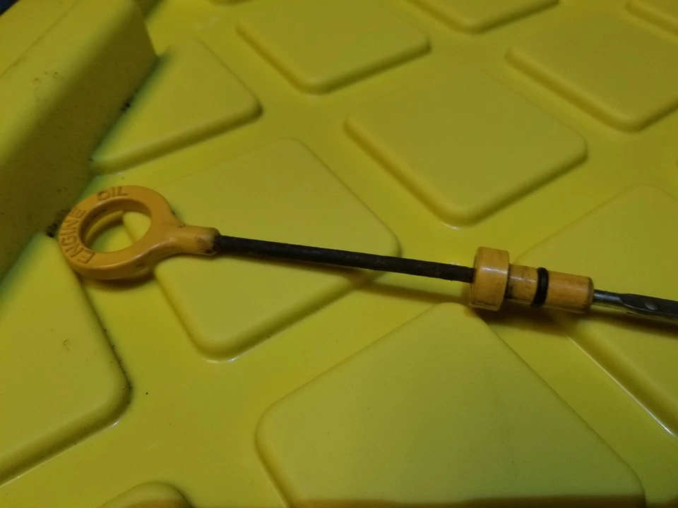 07-12 Varilla de medición de aceite de motor Nissan Sentra 2,0 L OEM Foto 4 de 4