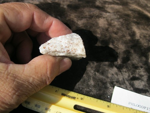 Cristales FLOGOPITA, mineral 2 1/2" 61 g. - Imagen 3 de 3