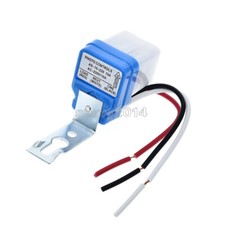 NEW Automatic Auto On Off Street Light Switch Photo Control Sensor for AC 220V