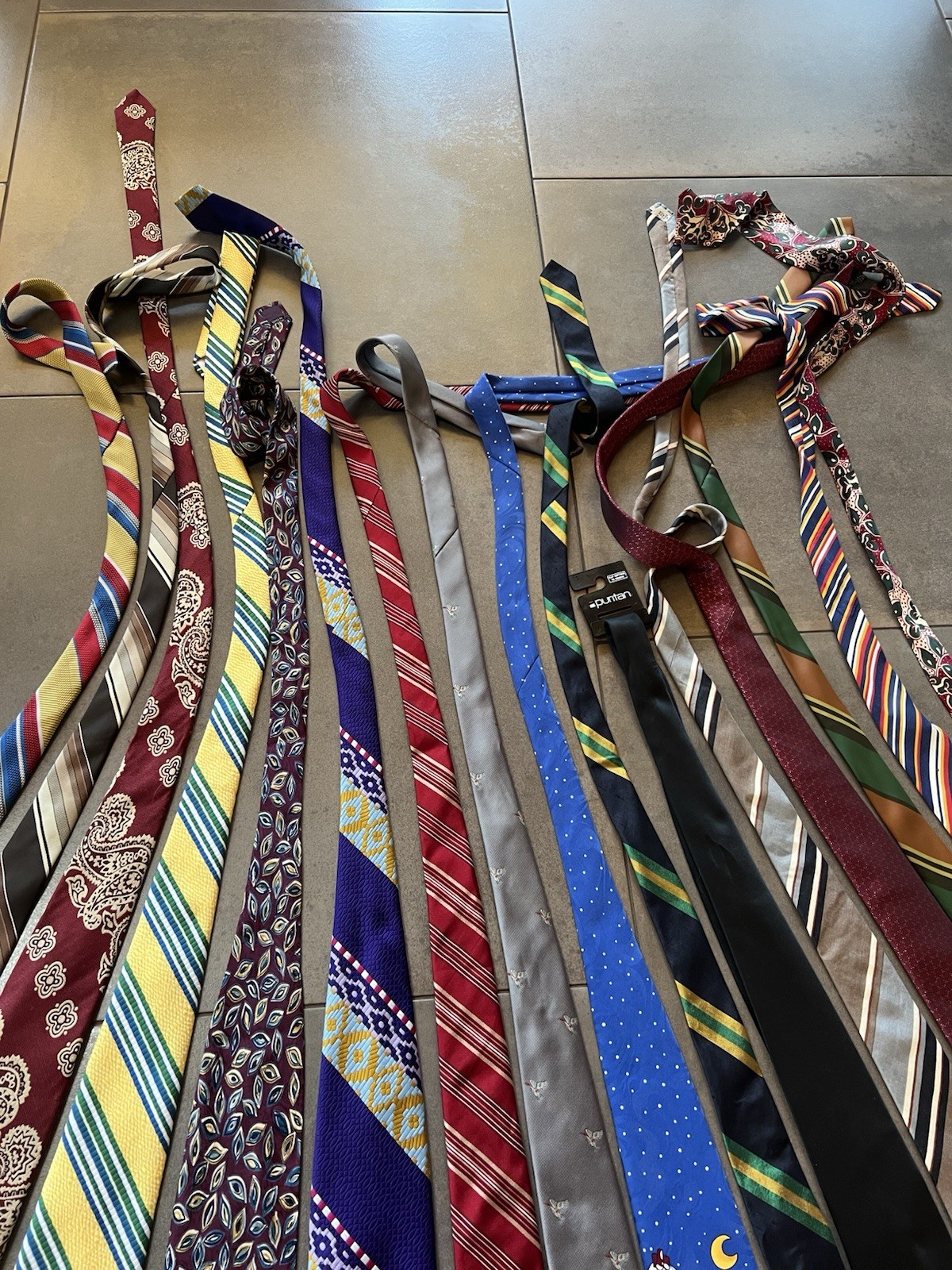 Vintage Bundle Men's Assorted Patterned Necktie C… - image 9