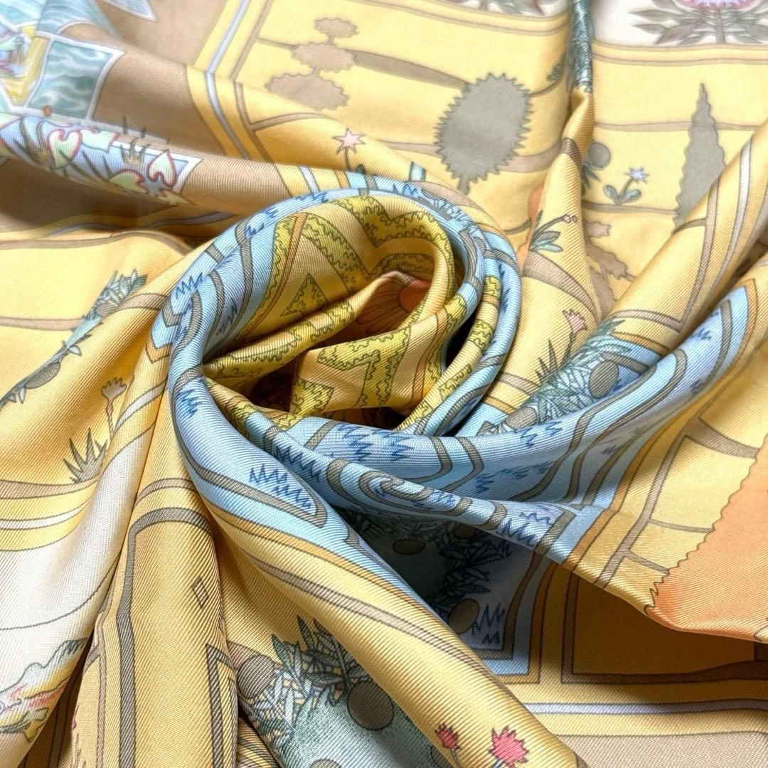 Hermes — Authentic HERMES Carre 90 “PARIDAIZA” Scarf Silk Yellow / Multicolor SK1636