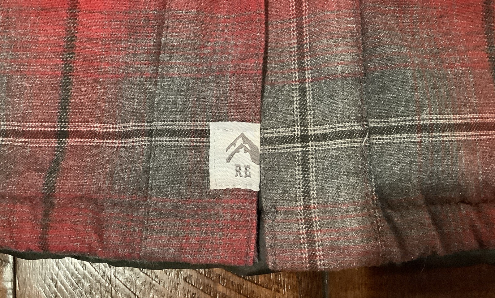 Rugged Elements Flannel Men Medium Red Plaid Quil… - image 10