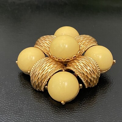 Vintage CADORO Signed Gold Tone Yellow Bakelite Cabochon Diamond