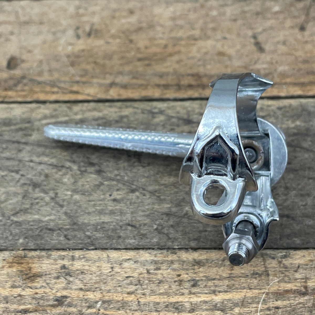 すごく希少！　Campagnoloのシフター　ビンテージ Vintage Campagnolo Shifter 5s NOS 5 Speed Patent Down Tube