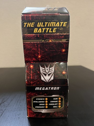 TRANSFORMERS GENERATIONS THE ULTIMATE BATTLE OPTIMUS PRIME VS MEGATRON TANK - Picture 3 of 7