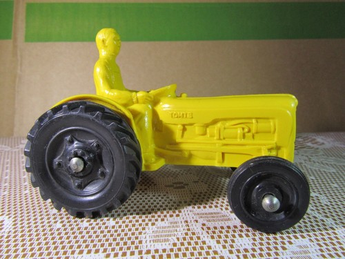 972X Vintage 1965 Tomte Lardal 19 Norway Fordson Tractor Farming Yellow 1:20 - Picture 4 of 11