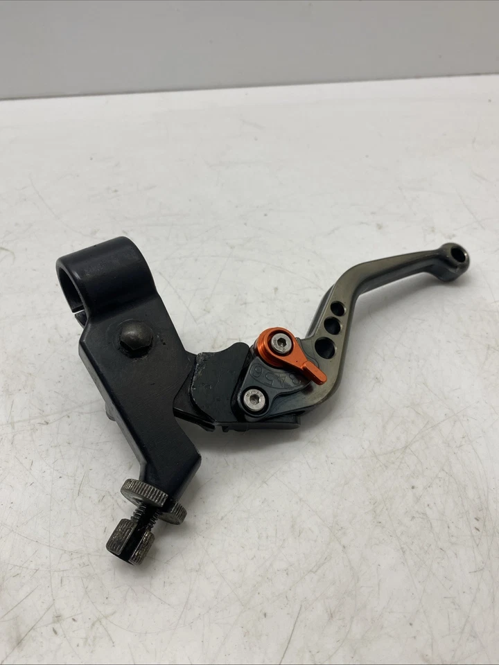 ♻️ Suzuki Gsf 600 Bandit 2000 - 2004 Clutch Lever & Perch Bracket ♻️ - Image 4 of 4