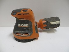 RIDGID R8606 18V CORDLESS 5 IN. RANDOM ORBIT SANDER - (TOOL ONLY)