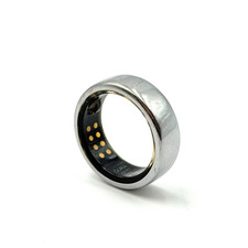 Oura Ring Gen 3 Horizon - Titanium - Size 10 - Silver - HEAVILY SCRATCHED