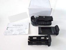 ND300B Battery Grip, compatibile con Nikon MB-D10 per D300/300s/700