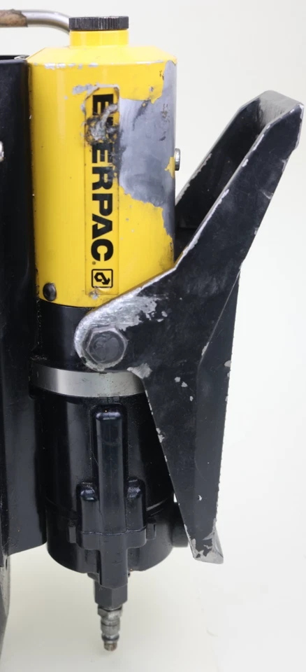 Máquina prensadora de manguera Parker Enerpac MINIKRIMP 94C-002-Pfd - Fuerza 30 toneladas Foto 2 de 4