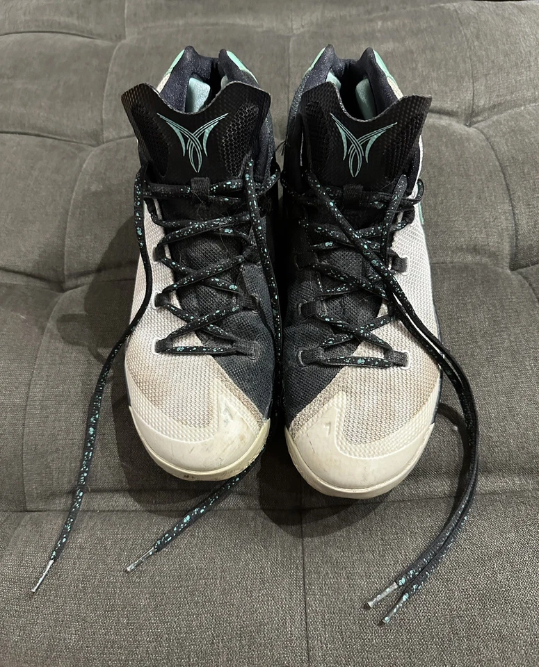 Zapatos Jordan Melo M12 Talla 10 - Carmelo Anthony Jordan  Foto 2 de 4