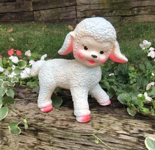 Vtg 1961 Sun Rubber Lamb.10" Squeak Toy.Works! Kitschy Collectible