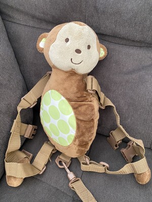carters backpack leash