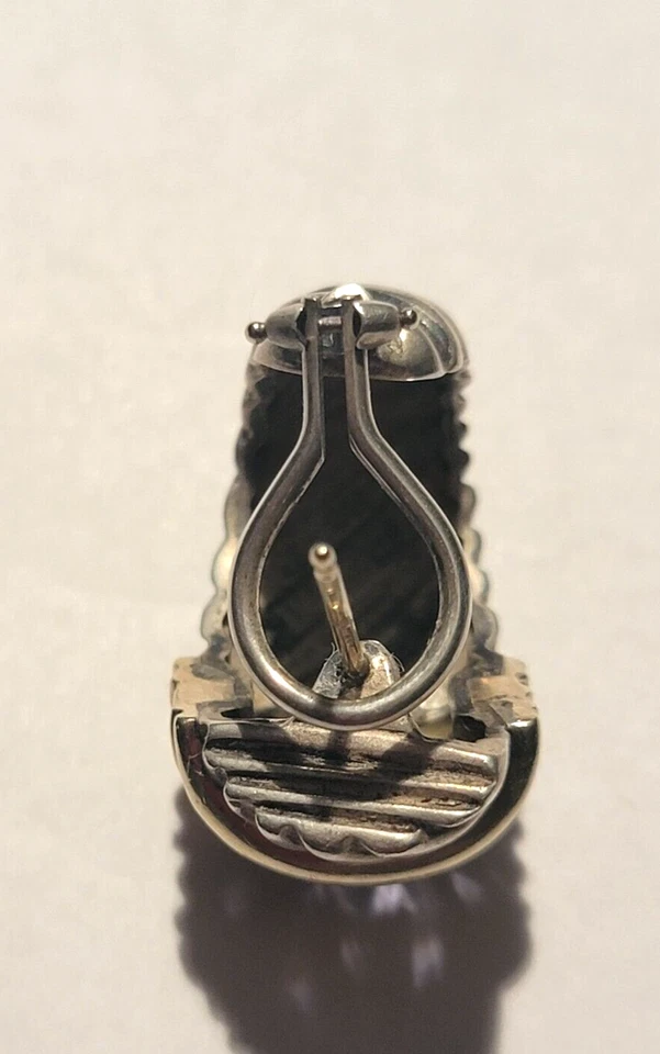 Pendientes de cable de camarón renacentista amatista oro de 14k David Yurman. Foto 4 de 4