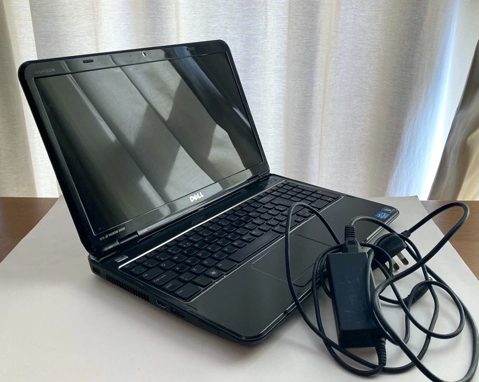 Dell Inspiron N5110 PC Laptop 15.6” screen with mains adapter read description - Image 2 of 4