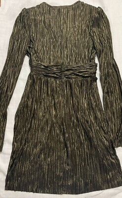 BCBGeneration dress beautiful metallic gold and black formal party size 4 petit BCBGeneration dress beautiful metallic gold and black formal party size 4 petit