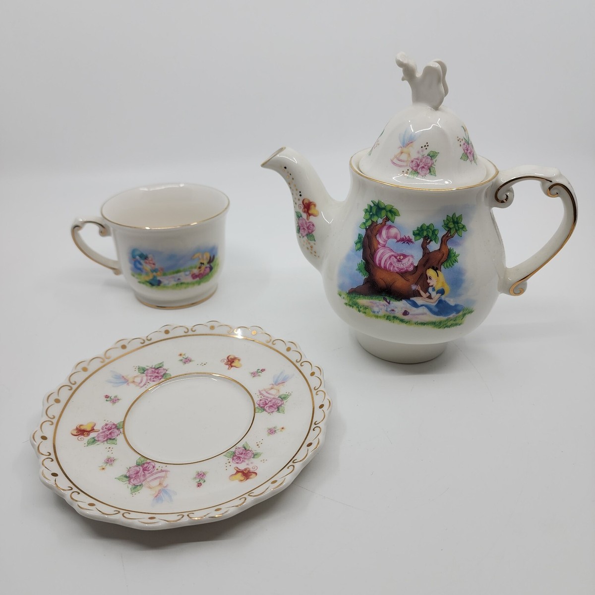 RARE RETIRED Alice Tea For Two Disneyland - Walt Disney World - IN