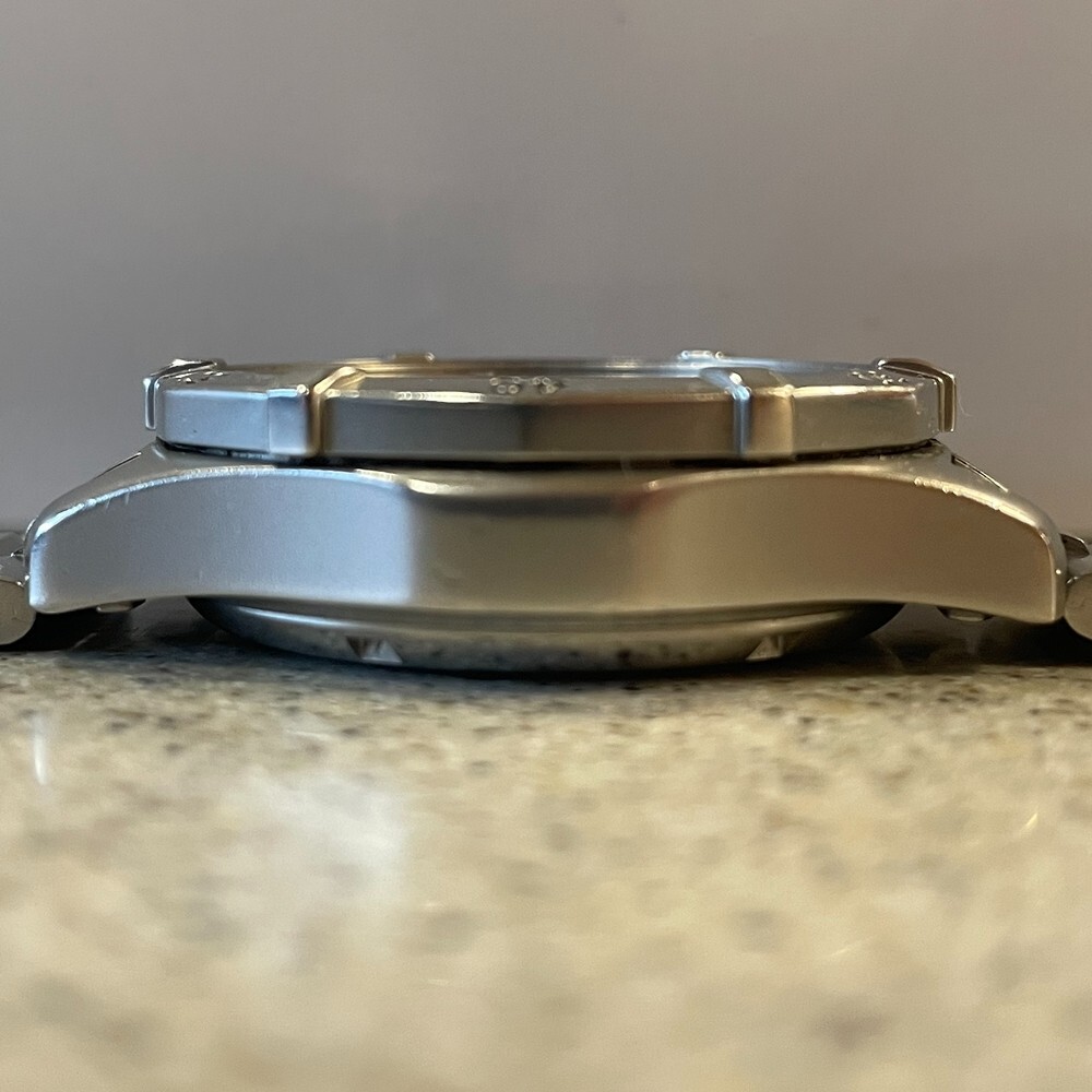 Tag Heuer 2000 Series Professional Chronograph Watch CK1110 Tag Heuer 2000 Series Professional Chronograph Watch CK1110