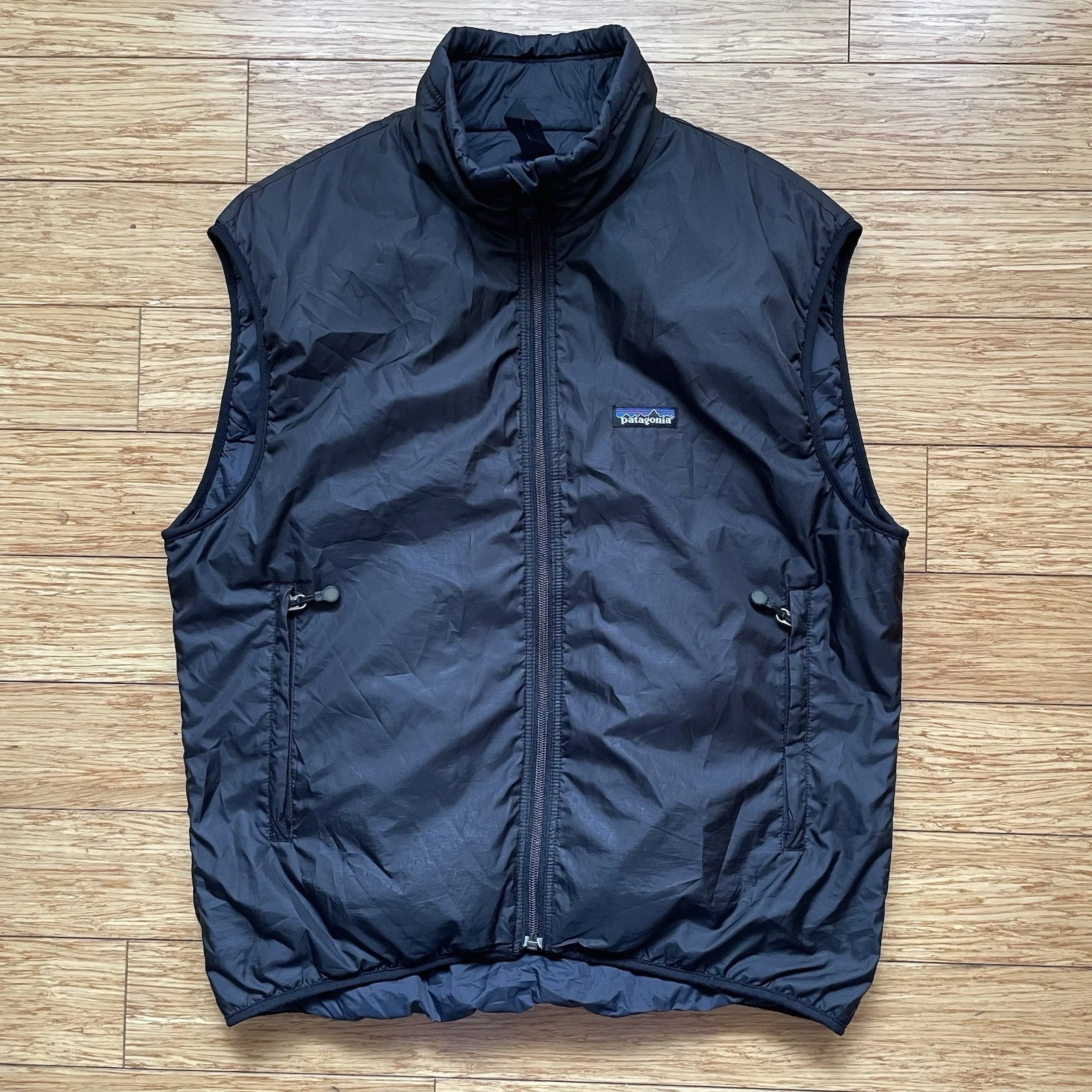Vintage Patagonia Puffball Vest Full Zip 84015 Outdoor Hiking Black M
Opens in a new window or tab