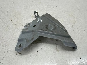 BMW X1 F48 Kotflügelhalter vorne rechts 7351516 2.00 Diesel 110kw 2017 22215480