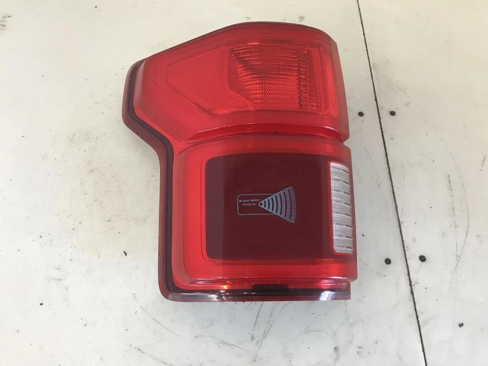 Светодиодный задний фонарь для водителя с предупреждением о слепых зонах подходит для пикапа Ford F150 18–20 годов выпуска 1010027 - Изображение 2 из 4