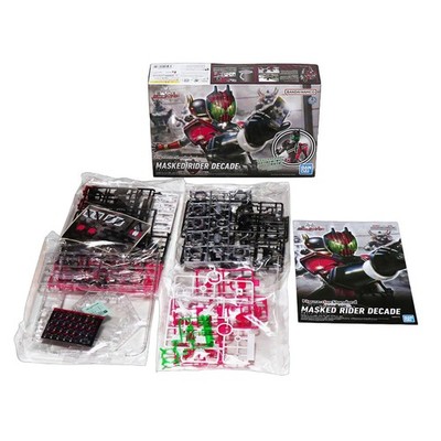 Kamen Rider Decade Plastik Modellbausatz Figure-rise Standard Bandai Japan Ne...