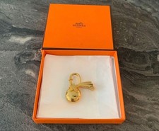 Used Herm s Cadena Padlock Shooting Star Bag Charm 1999 Gold Lock Used