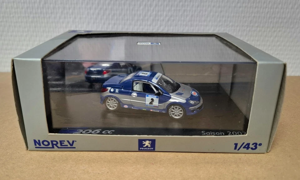 Peugeot 206 CC 2002 Cofanetto 1/43 Norev Box Vetrina - Immagine 2 di 3