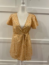 Madewell Yellow Floral V Neck Wrap Around Short Sleeve  Dress Size XS