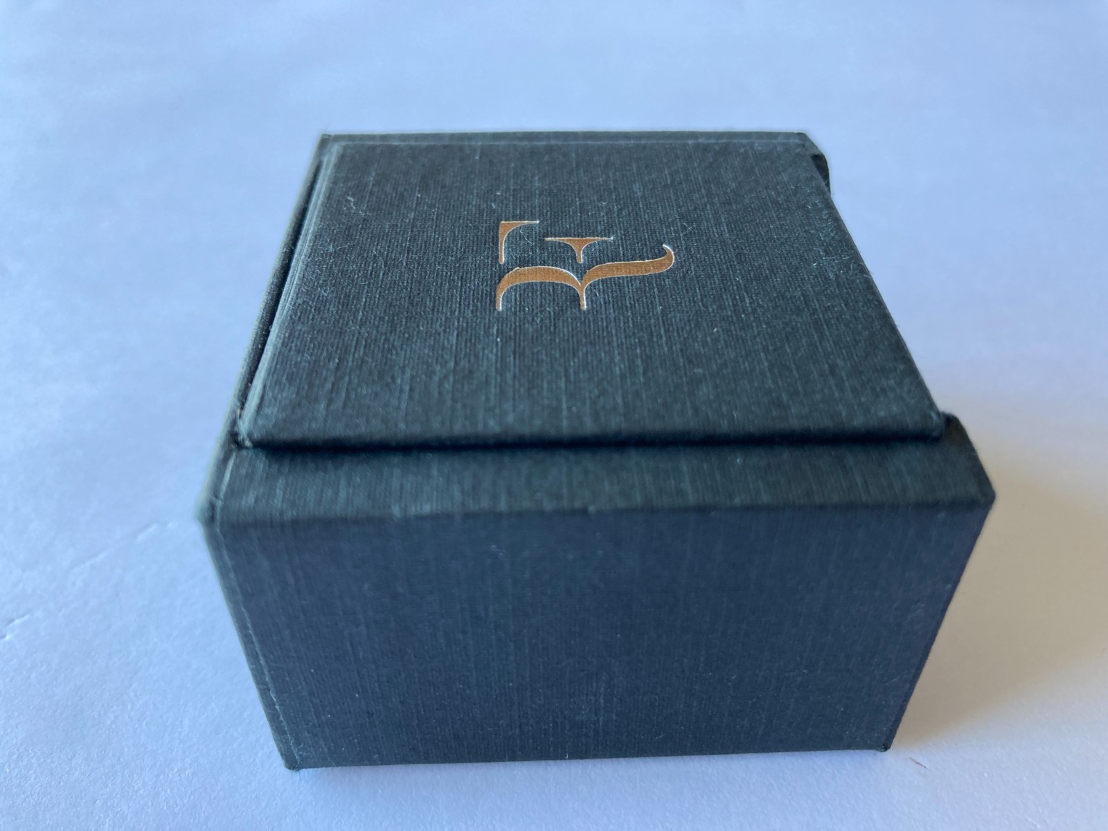 Roger Federer RF Foundation Silver Pin – Individually Numbered – New in RF Box