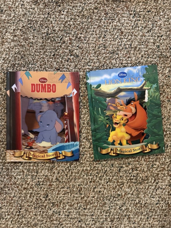 Disney Magical Story Hardcover Books Lot of 2 Dumbo & The Lion King 2012