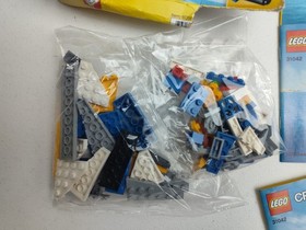LEGO  #31042 CREATOR 3in1 COMPLETE  And #31100 Creator INCOMPLETE Missin 1 Piece