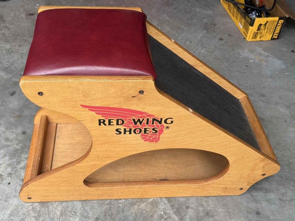 VINTAGE RED WING SHOES BOOT SHOP DISPLAY FITTING STOOL RARE! - Image 2 of 4
