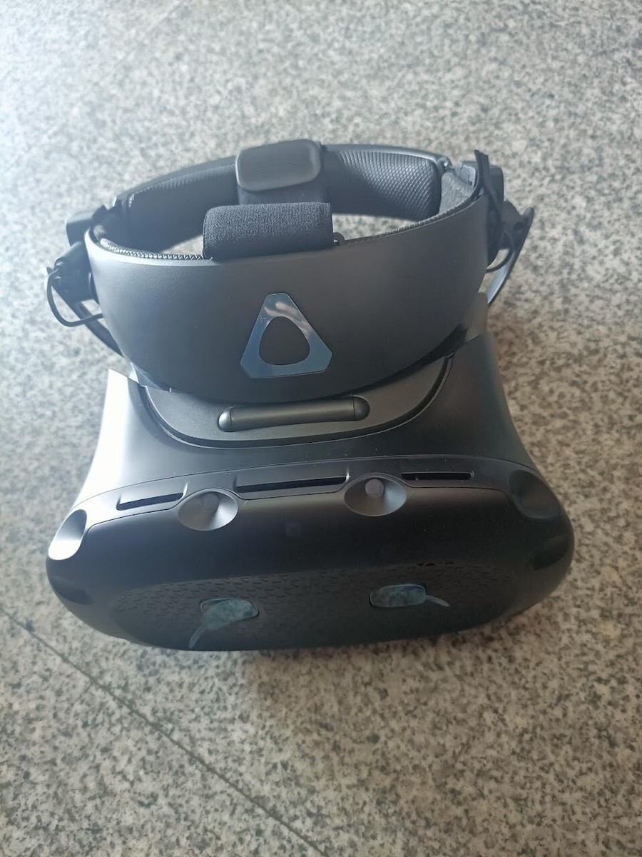 HTC VIVE Cosmos Elite VR Headset only