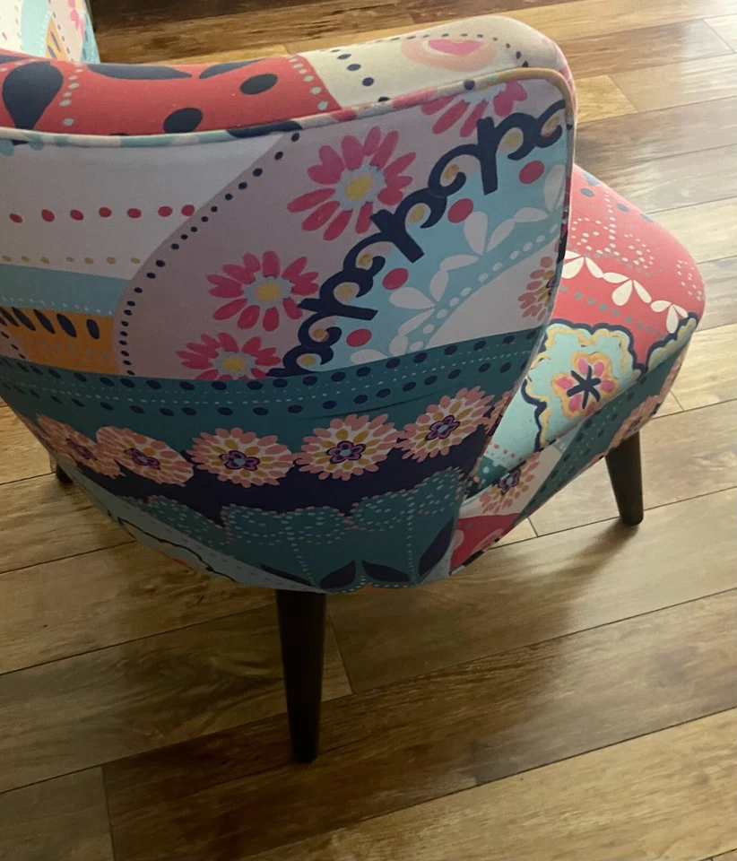 Silla moderna Skyline Furniture Shane Mid Century Foto 4 de 4