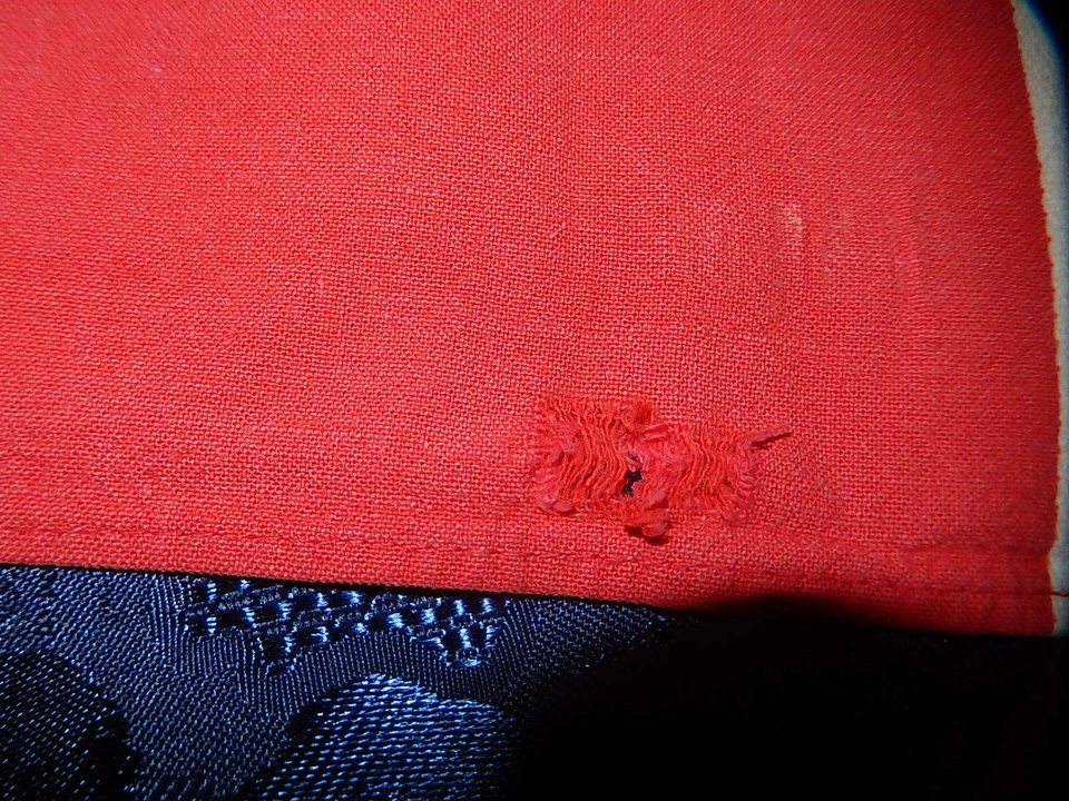 ANCIENNE NAPPE ROUGE 95 X 78 NAPPETTE A THÉ DÉCORATION VINTAGE COUTURE TISSUS 50 - Photo 3/4