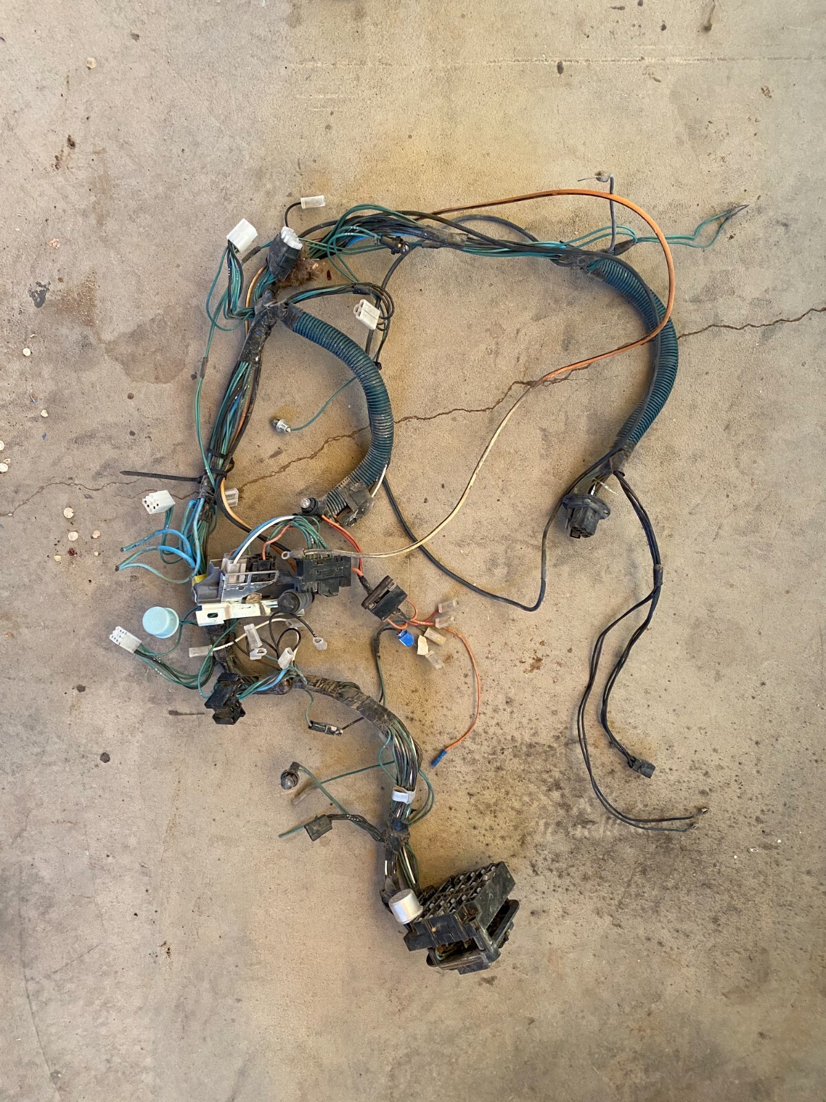 Under dash wiring harness for International Harvester Scout II 1980