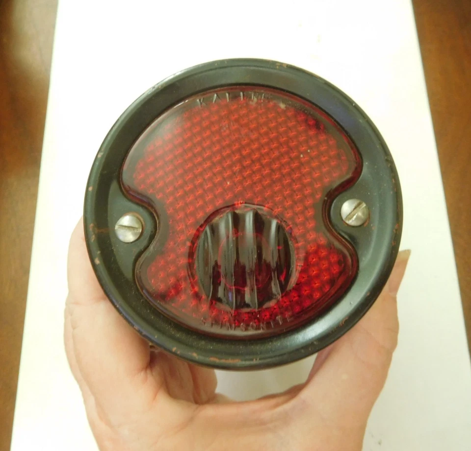 Dodge Truck 1937 1947 luz trasera Kalite Plymouth Diamond T Reo blanco federal Foto 2 de 4