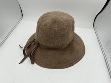 Women  s VTG Betmar CLOCHE HAT tan beige Imported Fur Leather Trim Mystere
