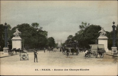 Avenue des Champs-Elysees Paris France vintage postcard b414