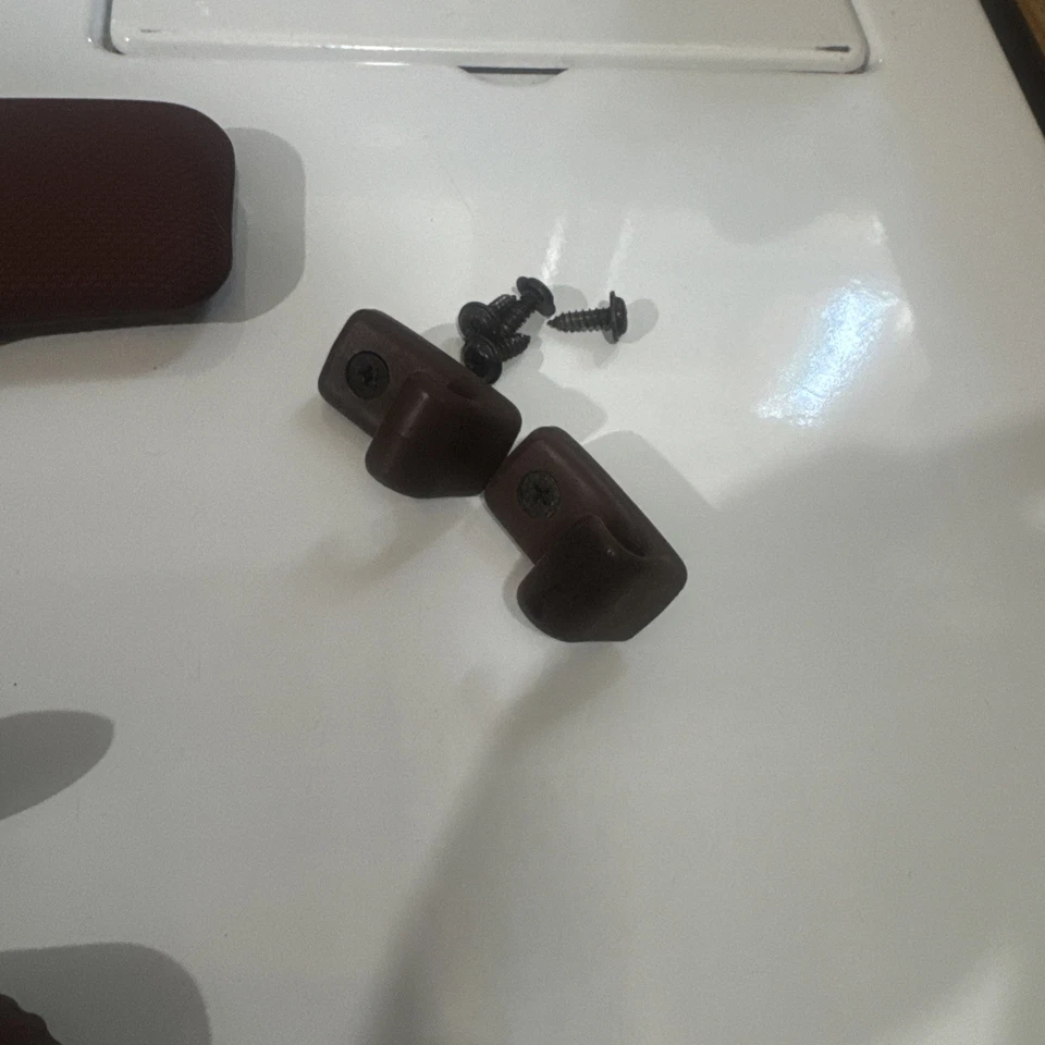 1986-1993 Mazda B2200 B2600 B2600i Truck Sun Visor Visors Driver Passenger OEM - Image 4 of 4