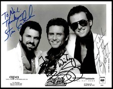 Larry Gatlin Brothers Country Music Singer Signed 8 x 10" Photo Auto *MH416