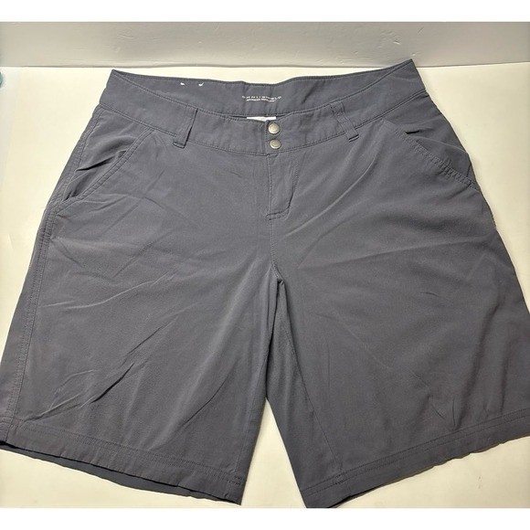 Women's Columbia Omni-Shield Advance Repellency (size 12) gray shorts