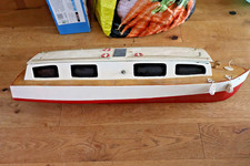 UNBRANDED LARGE VINTAGE RC CABIN CRUISER BOAT 86CM LONG FOR RESTORATION